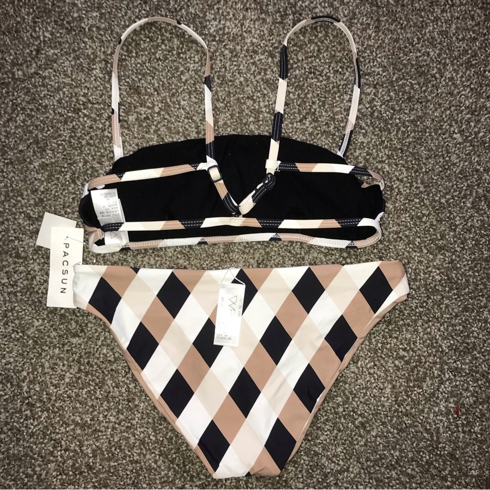 PacSun Swimsuit New! Bikini Size S - Picture 3 of 9